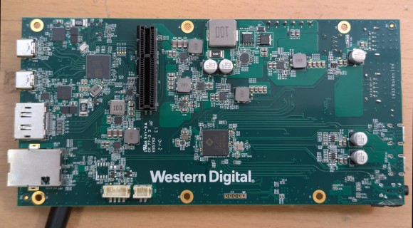 SanDisk - Pro-Dock 4 - Main Board - Top - PXL_20250527_062643518 (ScottDotDot)