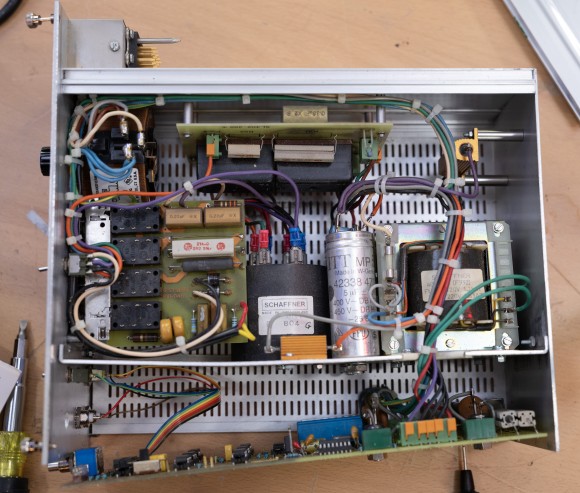 Schaffner Interference Simlulator - NSG223A - Internals